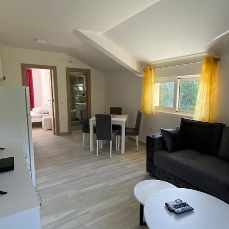 Apartments Two Olives Kotor Dış mekan fotoğraf